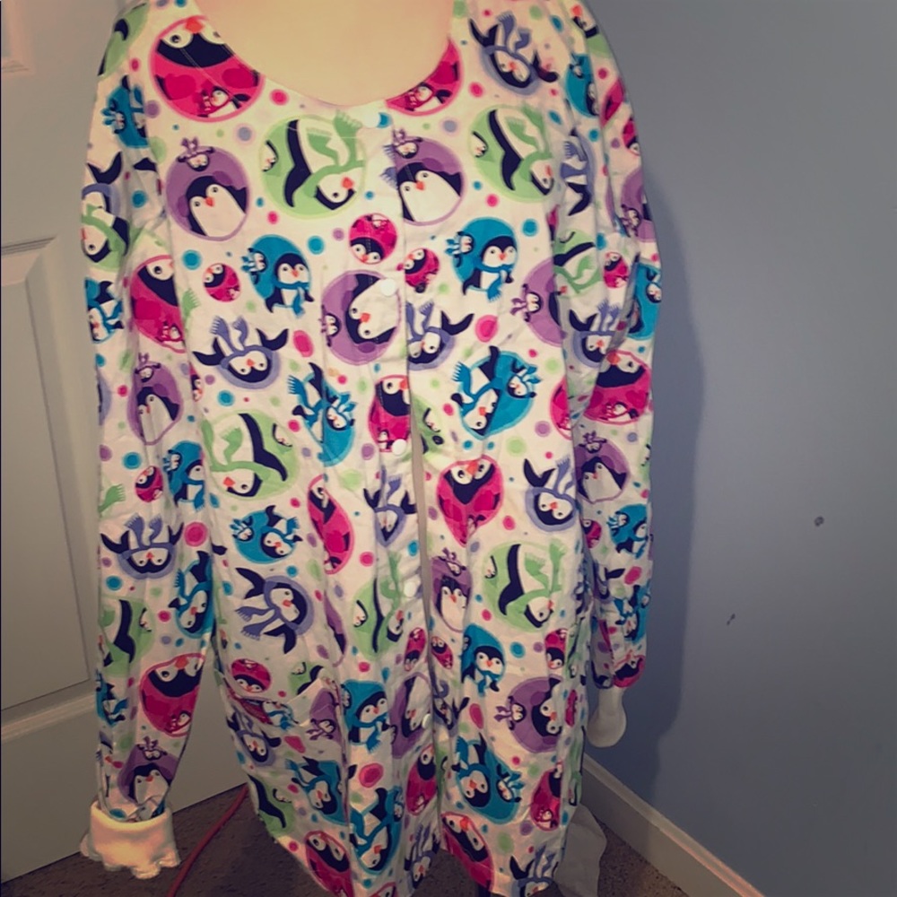 Scrub Jacket with colorful Penguins XL